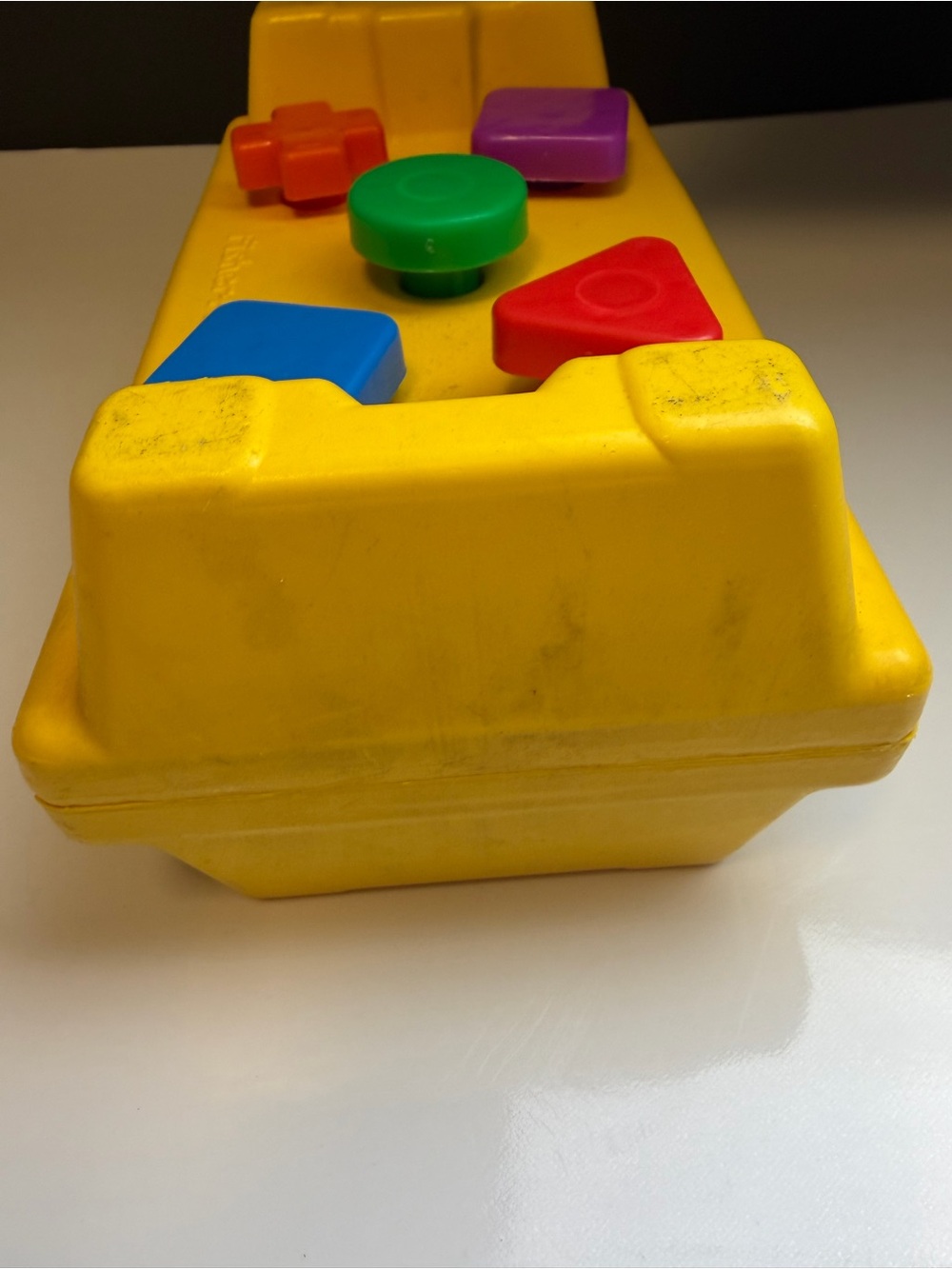 Fisher-Price Yellow Shape Sorter Toy with Multicolor Buttons - Picture 6 of 7